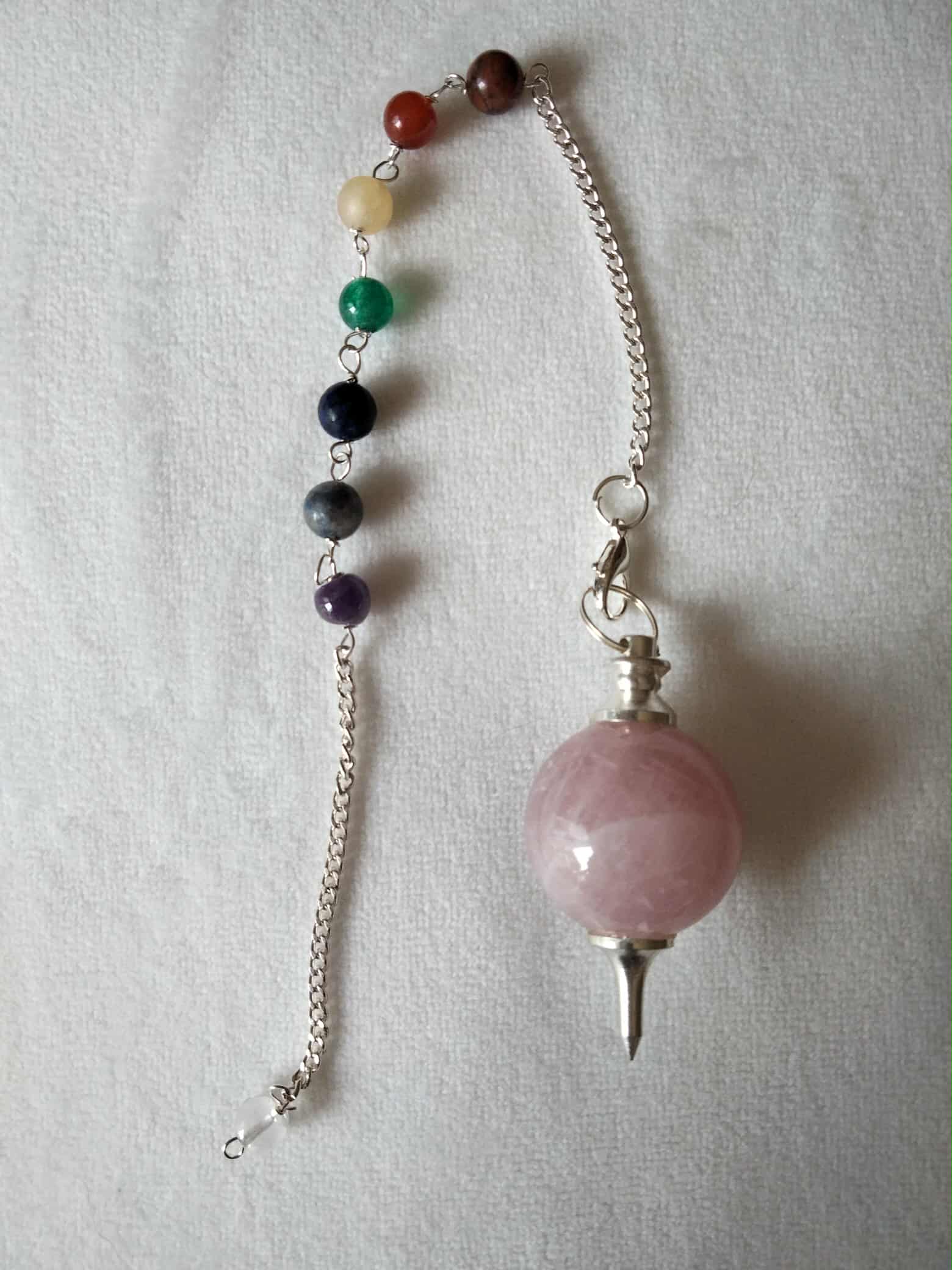 Pendule quartz rose 7 chakras